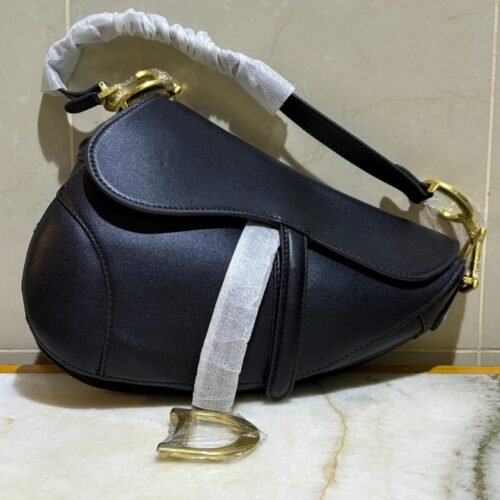 dior black mid leather saddle bag